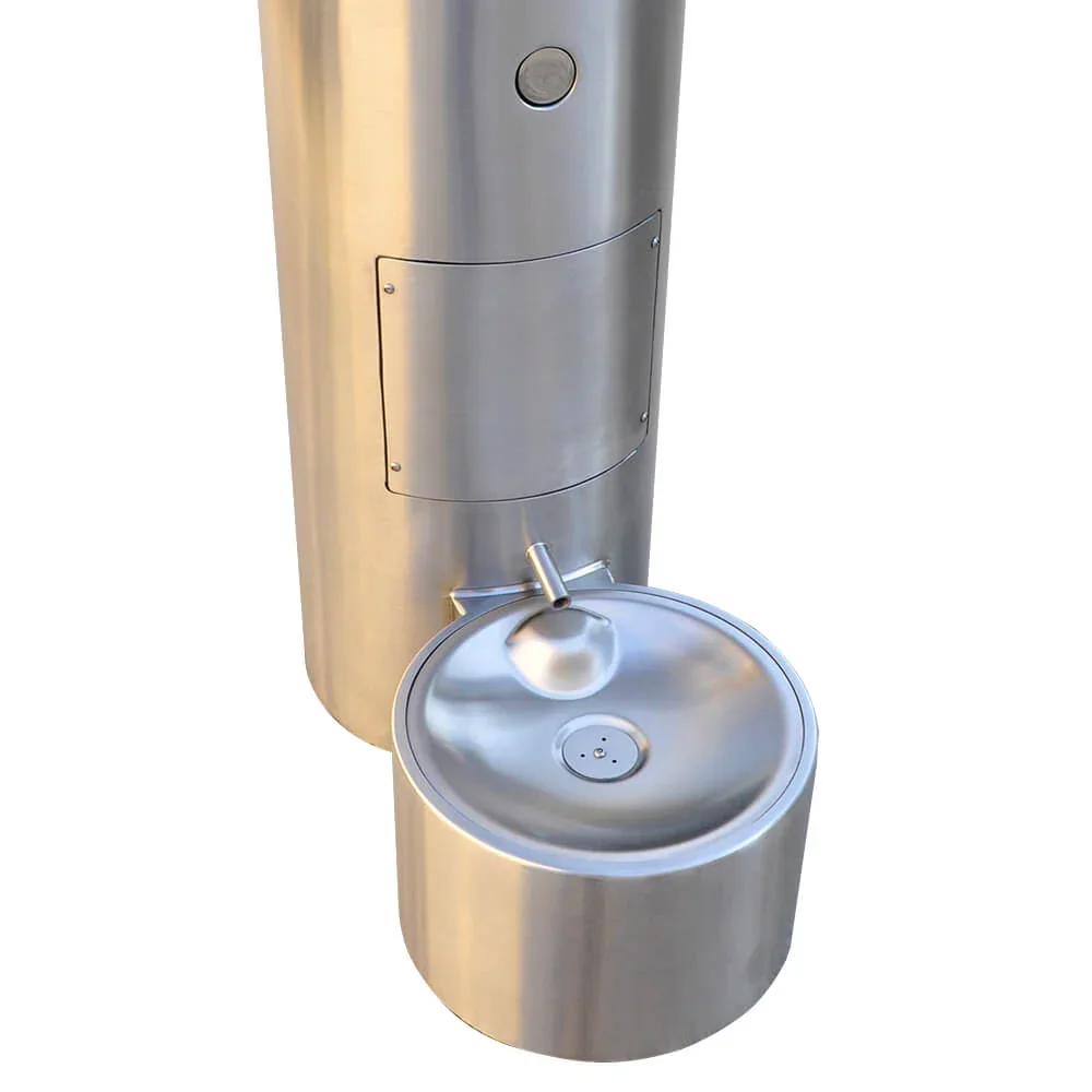 Deluxe Pet Drinking Fountain with Bibb - Image 6