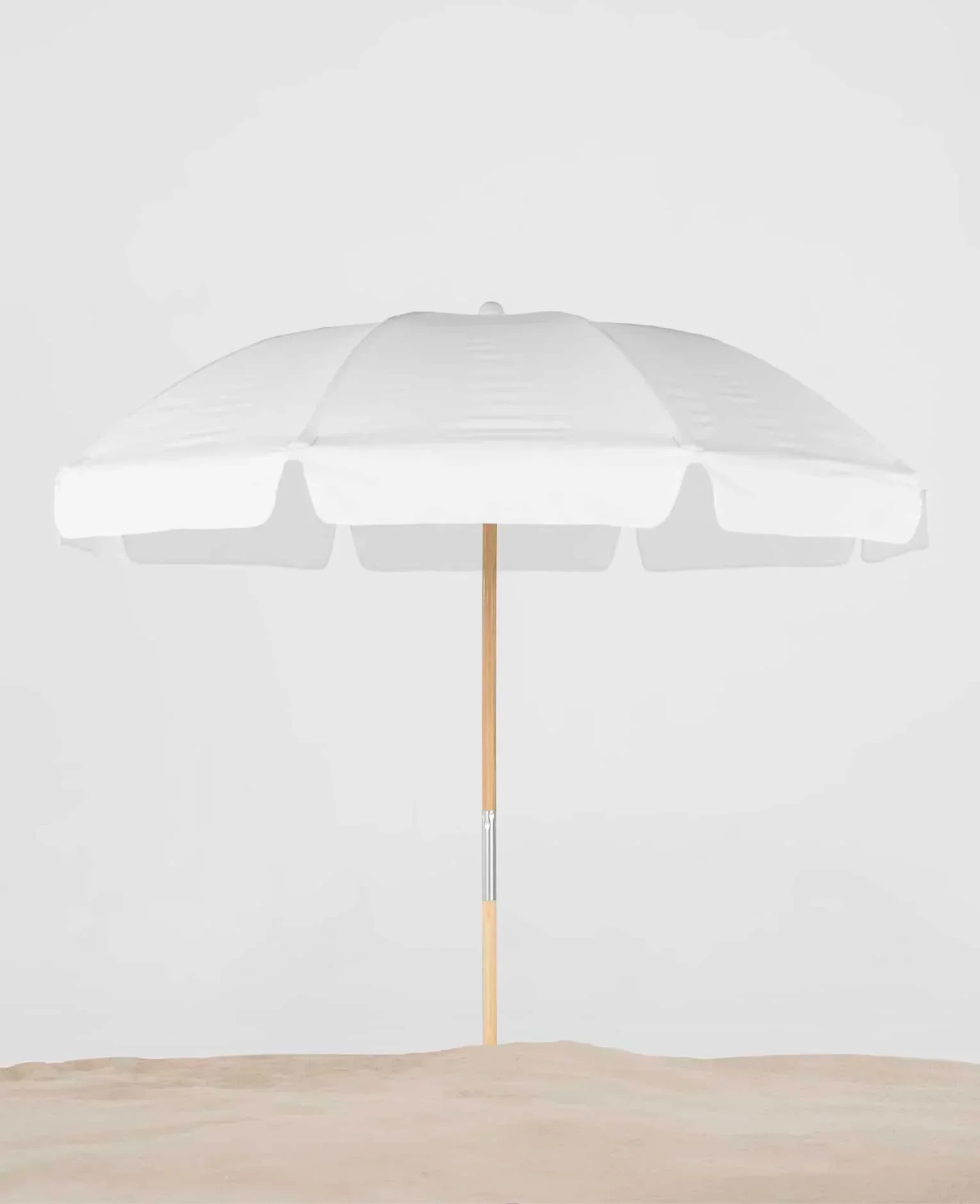 Frankford Avalon Fiberglass Beach 7.5 Foot Wide Octagon Manual Lift Umbrella - Image 4