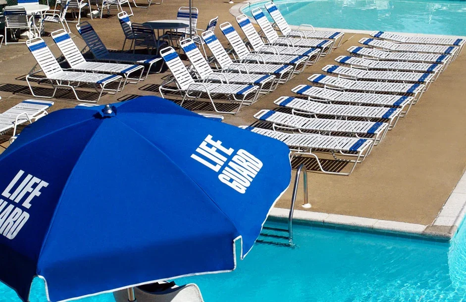 Frankford Lifeguard Steel 6.5 Foot Wide Hexagon Manual Umbrella- No Tilt - Image 3